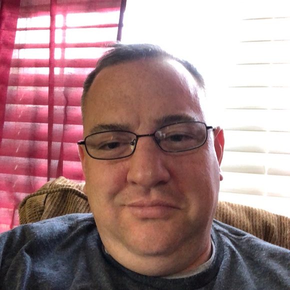 Meet your Posher, Mike - Picture 2 of 2